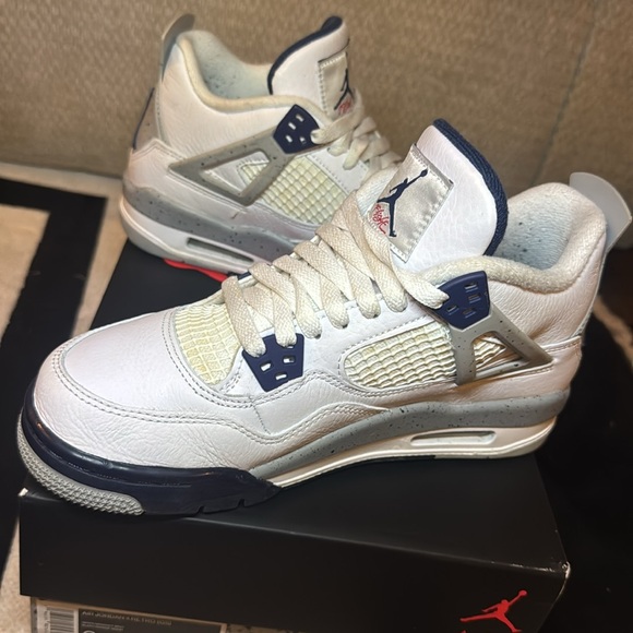 Air Jordan retro 4 (GS) - Picture 3 of 3